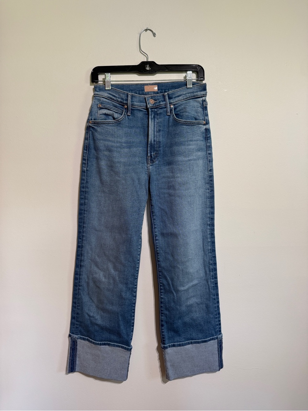 MOTHER The Kick It Cuffed Jeans, size 28